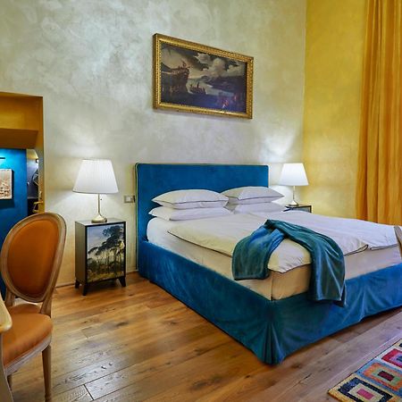 Palazzo Di Alcina - Residenza D'Epoca - Luxury- Bed & Breakfast โบโลญญา ภายนอก รูปภาพ