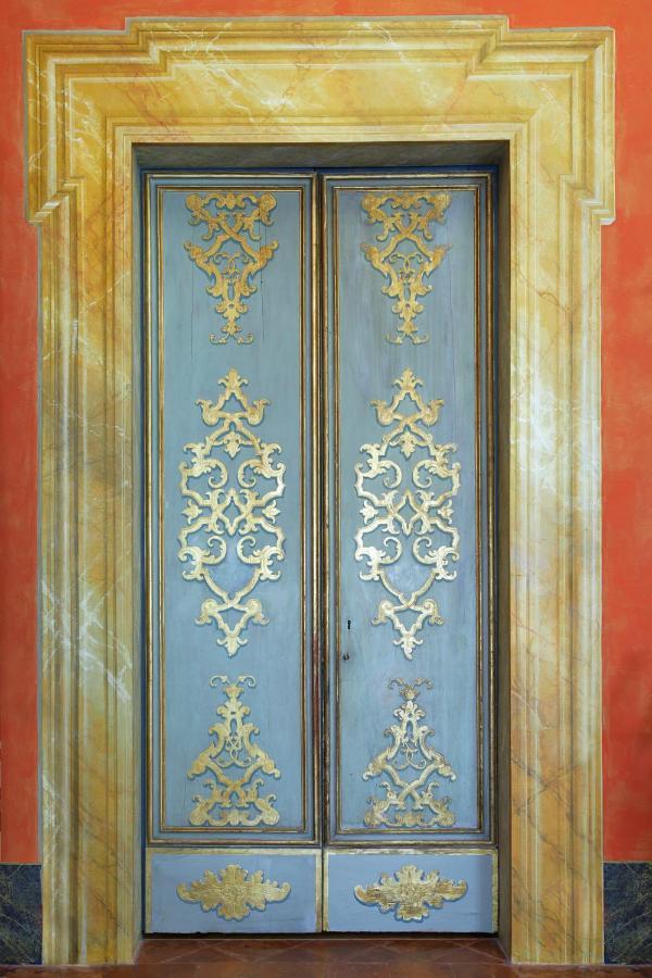 Palazzo Di Alcina - Residenza D'Epoca - Luxury- Bed & Breakfast โบโลญญา ภายนอก รูปภาพ