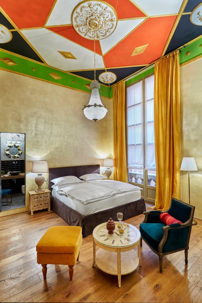 Palazzo Di Alcina - Residenza D'Epoca - Luxury- Bed & Breakfast โบโลญญา ภายนอก รูปภาพ